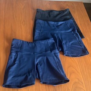 Old Navy Women's Athletic Shorts in Navy and Black